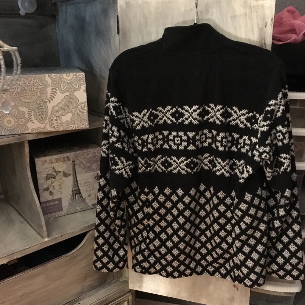 Lands-end pull over
